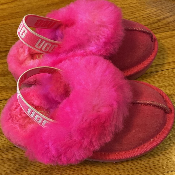 Ugg slippers - Picture 2 of 4